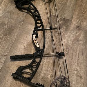 Hoyt Torrex Compound Bow